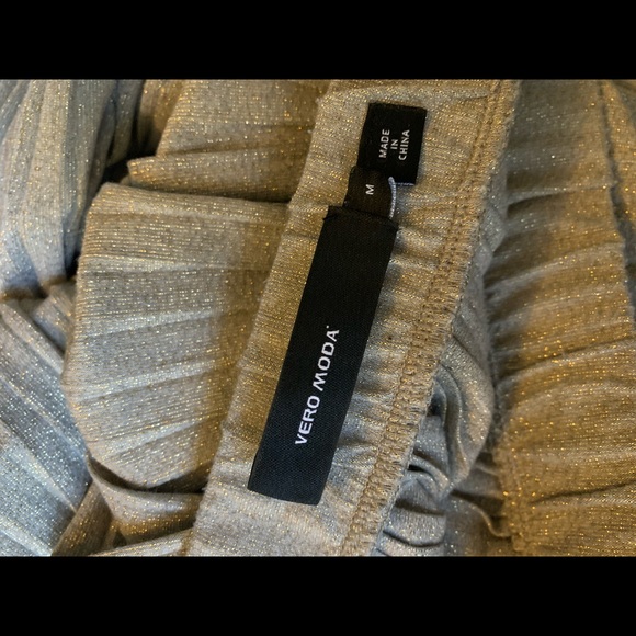 Gold Shimmery Women’s Midi Skirt - Picture 3 of 3